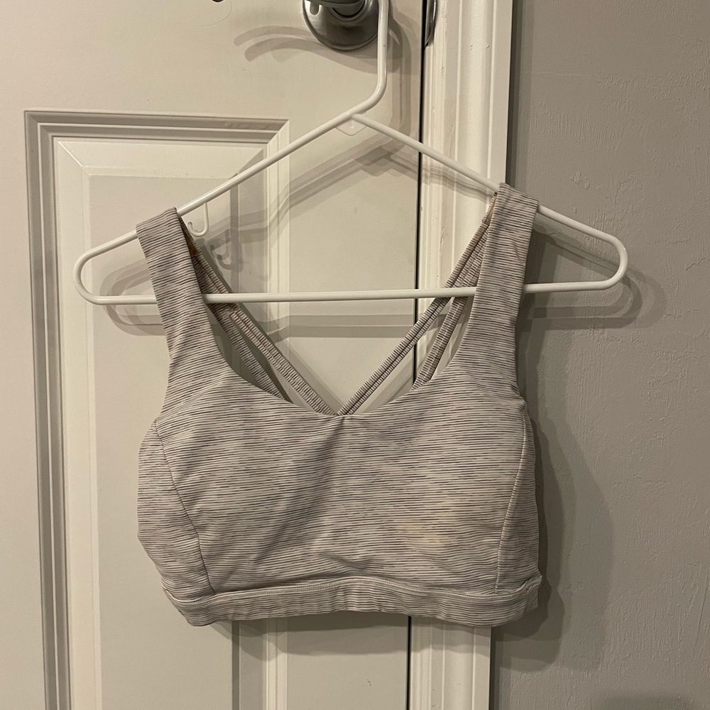 lululemon sports bra (Free to be Serene)